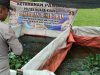 Personil Polsek Muara Kuang Pantau Pertumbuhan Ikan dalam Program Ketahanan Pangan